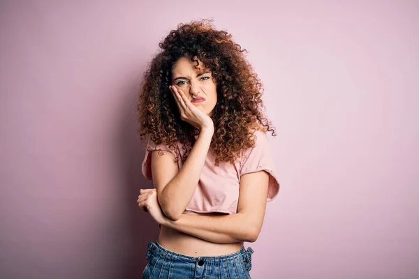 Young Beautiful Woman Curly Hair Piercing Wearing Casual Pink Shirt — Stock Photo, Image