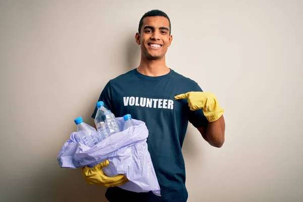 Handsome African American Volunteer Man Recycling Plastic Bottles Caring Envirnment — Stock Photo, Image