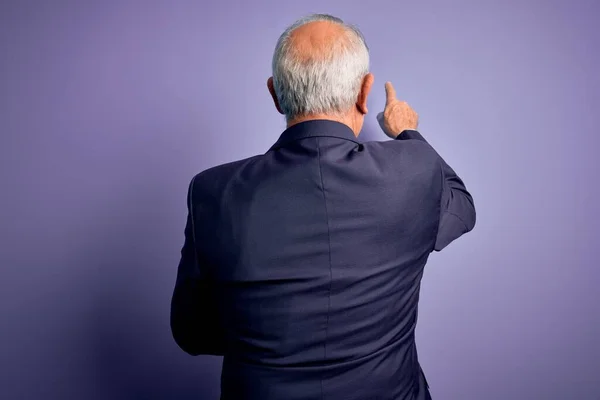 Uomo Affari Anziano Dai Capelli Grigi Che Indossa Occhiali Elegante — Foto Stock