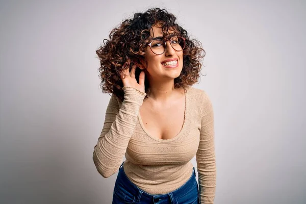 Young Beautiful Curly Arab Woman Wearing Casual Shirt Glasses White — Stock Photo, Image