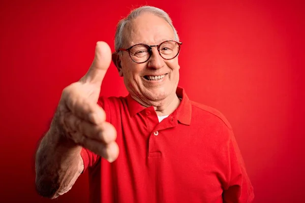 Grey Haired Senior Man Wearing Glasses Casual Shirt Red Background — Stock Photo, Image