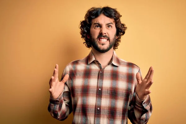 Young Handsome Man Beard Wearing Casual Shirt Standing Yellow Background — Stock Photo, Image