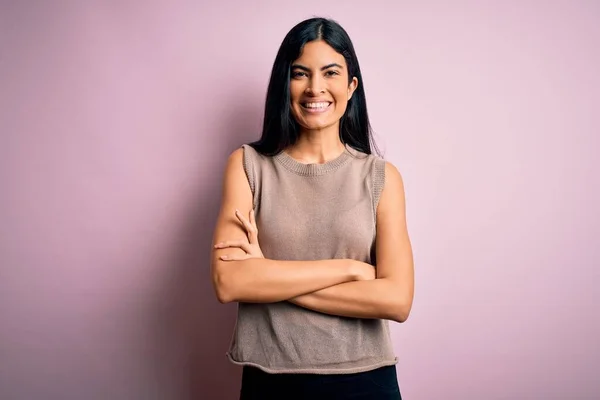 Junge Schöne Hispanische Modefrau Pullover Über Rosa Hintergrund Glücklich Lächelnd — Stockfoto