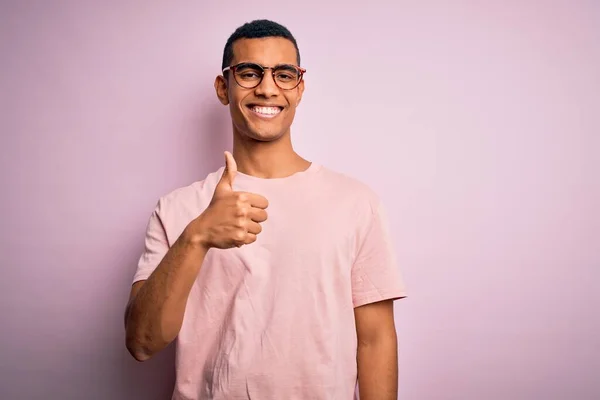 Handsome African American Man Wearing Casual Shirt Glasses Pink Background — Stock Photo, Image