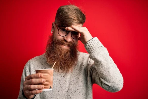 Irish Redhead Man Beard Drinking Takeaway Coffee Paper Cup Red — Stock Photo, Image