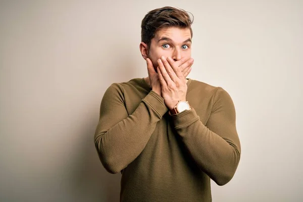 Giovane Uomo Biondo Con Barba Gli Occhi Azzurri Indossa Maglione — Foto Stock