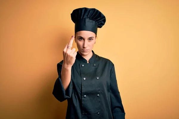 Young Beautiful Chef Woman Wearing Cooker Uniform Hat Standing Yellow — Stock Fotó