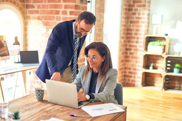 Two Middle Age Business Workers Smiling Happy Confident Working Together — 스톡 사진