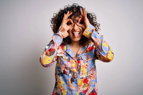 Young Beautiful Curly Arab Woman Wearing Floral Colorful Shirt Standing — Stock Photo, Image