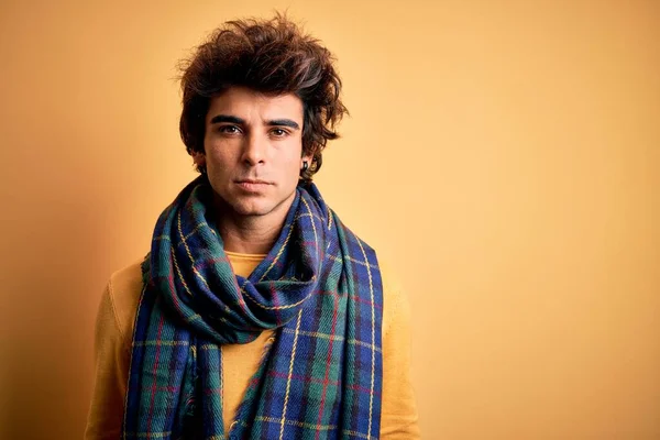 Young Handsome Man Wearing Casual Scarf Standing Isolated Yellow Background — Stock Photo, Image