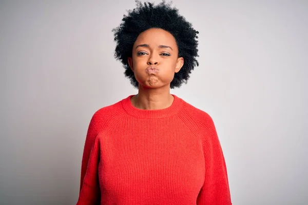 Jonge Mooie Afro Amerikaanse Afro Vrouw Met Krullend Haar Rode — Stockfoto