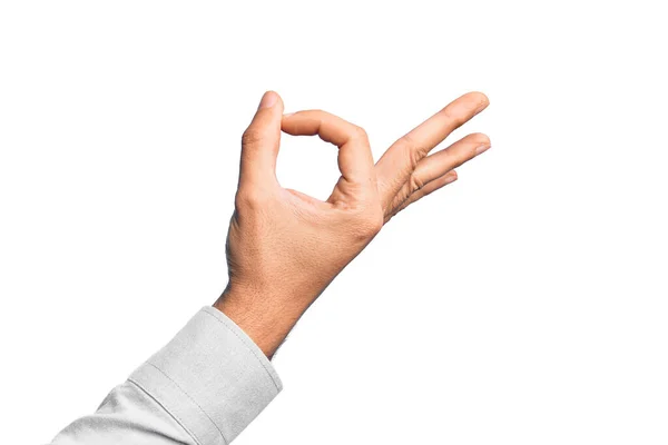 Beyaz Arka Plan Üzerinde Parmaklarını Gösteren Beyaz Tenli Bir Gencin — Stok fotoğraf