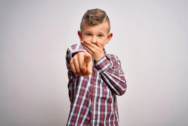 Ung Liten Kaukasiska Unge Med Blå Ögon Bär Elegant Skjorta — Stockfoto