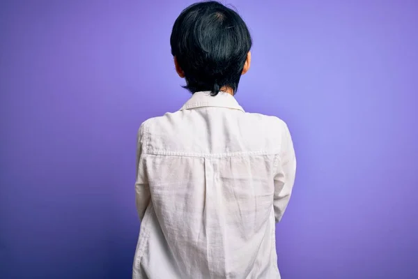 Jovem Bela Menina Asiática Vestindo Camisa Casual Óculos Sobre Fundo — Fotografia de Stock