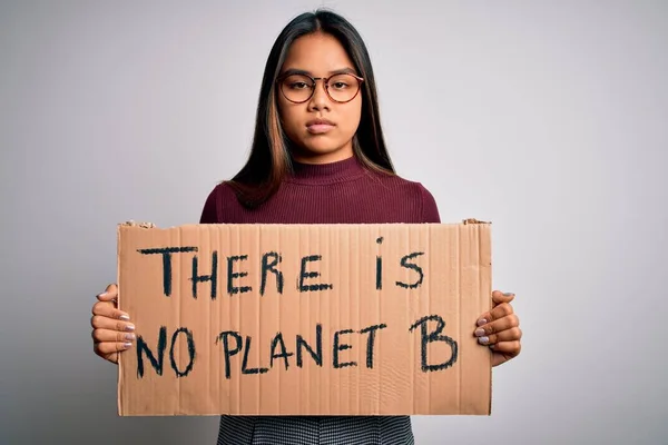 Young Asian Activist Girl Asking Environment Holding Banner Planet Message — Stock Photo, Image