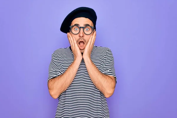 Handsome Man Blue Eyes Wearing Striped Shirt French Beret Purple — Stock Photo, Image