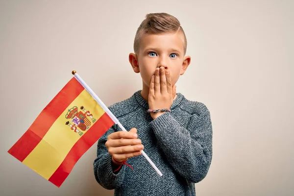 Spanya Dan Gelen Küçük Beyaz Çocuk Bayrağı Zole Edilmiş Arka — Stok fotoğraf