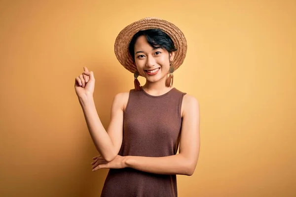 Young Beautiful Asian Girl Wearing Casual Shirt Hat Isolated Yellow — Stock Photo, Image