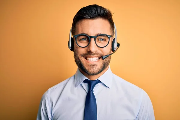Young Business Operator Man Wearing Customer Service Headset Call Center — Stock Photo, Image
