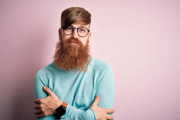 Handsome Irish Redhead Man Beard Wearing Glasses Pink Isolated Background — Stock Photo, Image