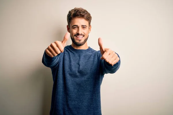 Young Handsome Man Beard Wearing Casual Sweater Standing White Background — Stock Photo, Image