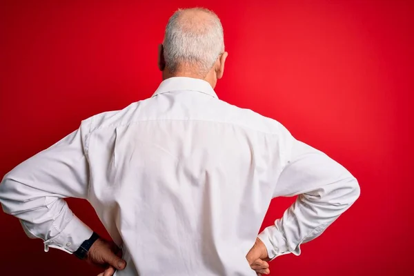 Middelbare Leeftijd Knappe Hamburger Man Dragen Casual Shirt Bril Rode — Stockfoto