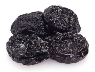 Beyaz arkaplanda kuru erik