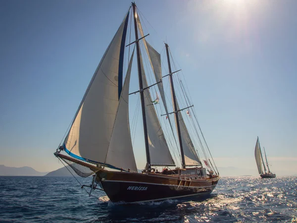 Goélettes turques traditionnelles à la Coupe Bodrum 2017 — Photo