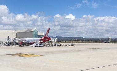 Havaalanı Kalkış asfalt Palma de Mallorca