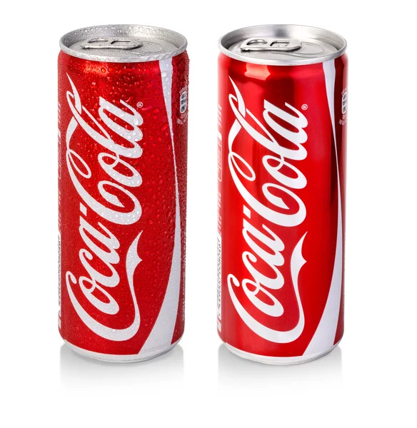 Redakční fotografie klasické Coca-Coly může — Stock fotografie