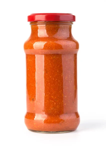 Fles van kruidig, rode hete saus — Stockfoto