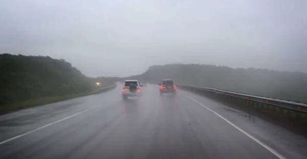 Car Country Road Fog Low Visibility — Stock Photo, Image