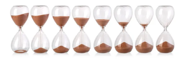 Hourglass απομονωμένο σε λευκό — Φωτογραφία Αρχείου