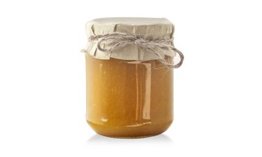 Cam kavanozlarda renkli reçeller.