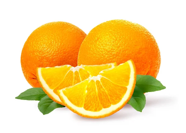 Orangenfrüchte Orang Utan Scheiben Isolieren Auf Weiß Mit Grünen Blättern — Stockfoto