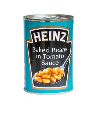 Mallorca, İspanya - 30 Nisan 2016; Heinz fırınlanmış fasulyeler beyaz arka planda izole edilebilir