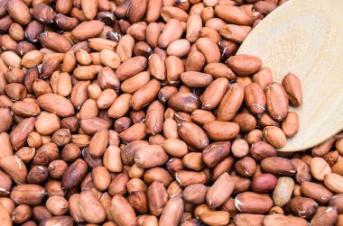 çiğ çiğ fıstık