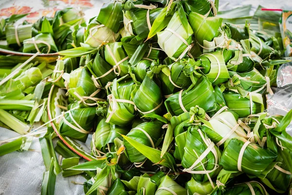 Traditionell thailändsk mat stil (Khao Tom matta) — Stockfoto