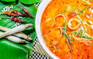 Tom yum Tay baharat çorbası