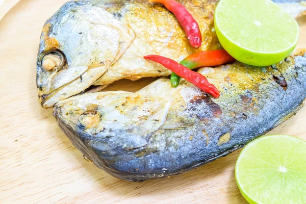 Peixe de sarda frito — Fotografia de Stock