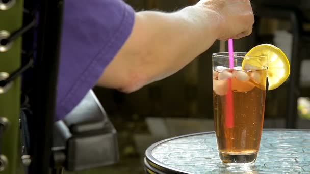 Hora del té al aire libre — Vídeo de stock