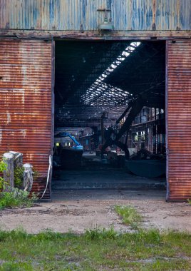 Terk edilmiş Steelmill kapılar