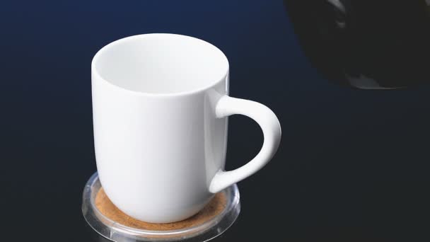 Taza Café Blanco Con Café Recién Hecho — Vídeo de stock