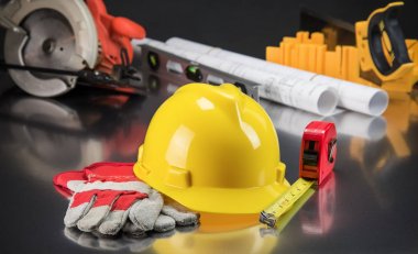 Kask ile Altın Masa üstü inşaat dişli 