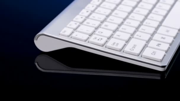 Moderne Tastatur Und Maus Für Computer Nahaufnahmen — Stockvideo