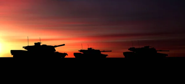 Тяжёлые военные танки — стоковое фото