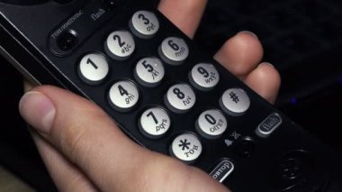 Kadın Holding ve bir telefon arama