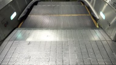 Yürüyen merdiven çalışma görünümü. 