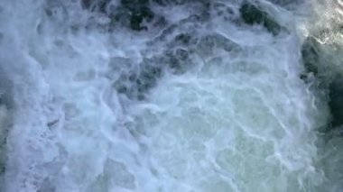 Kış şelale ağır çekim 