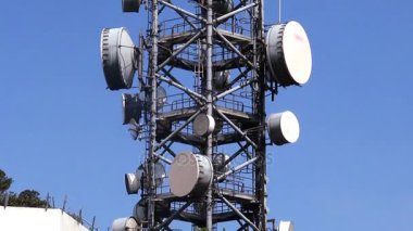 antenler ile telekomünikasyon Kulesi